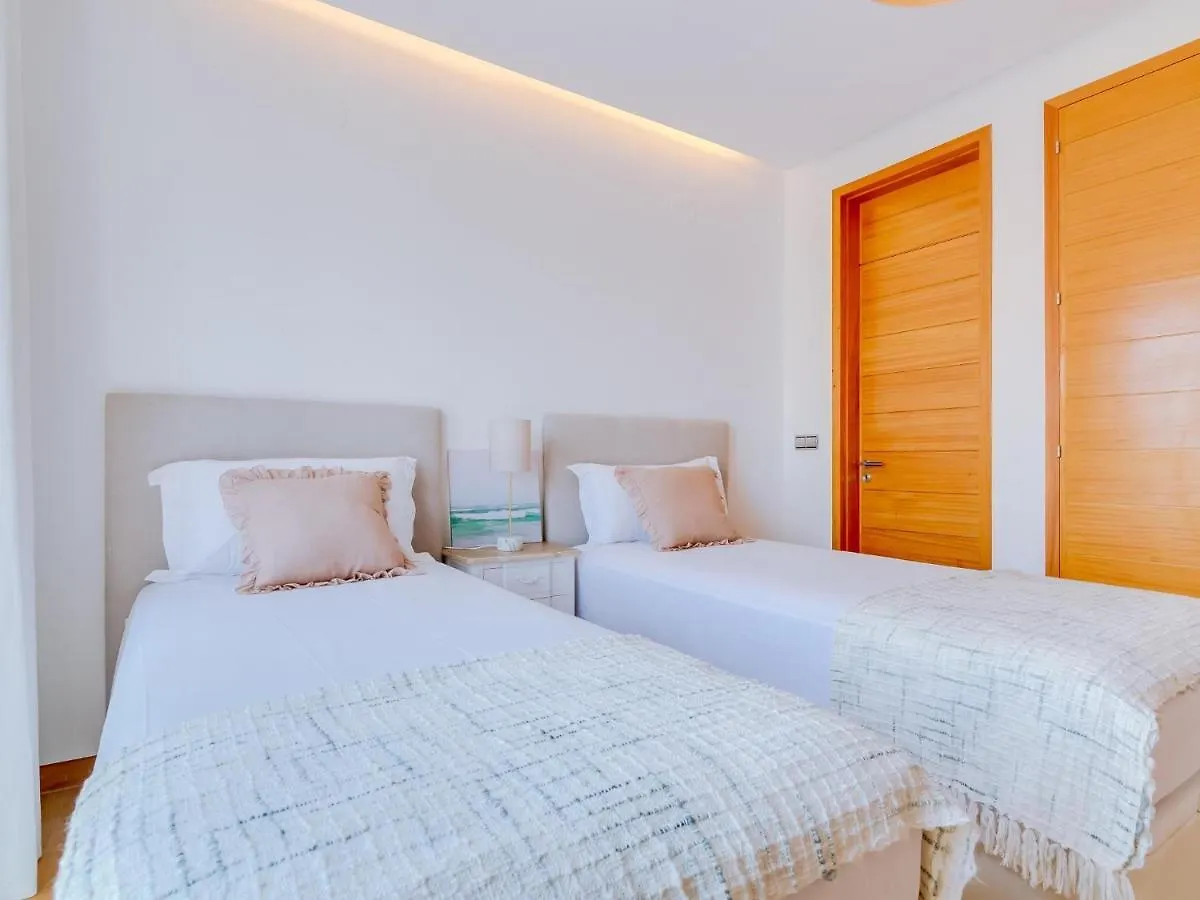 Vale Do Lobo, 'Golf By The Pool' 2 Bedroom Apartment Portugal